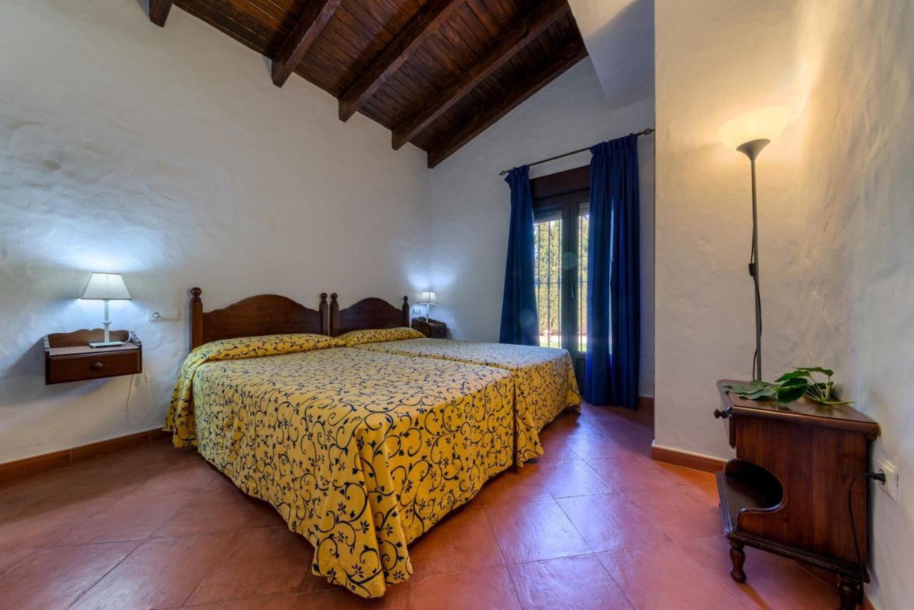 Вілла Hacienda Roche Viejo Коніль-де-ла-Фронтера Екстер'єр фото