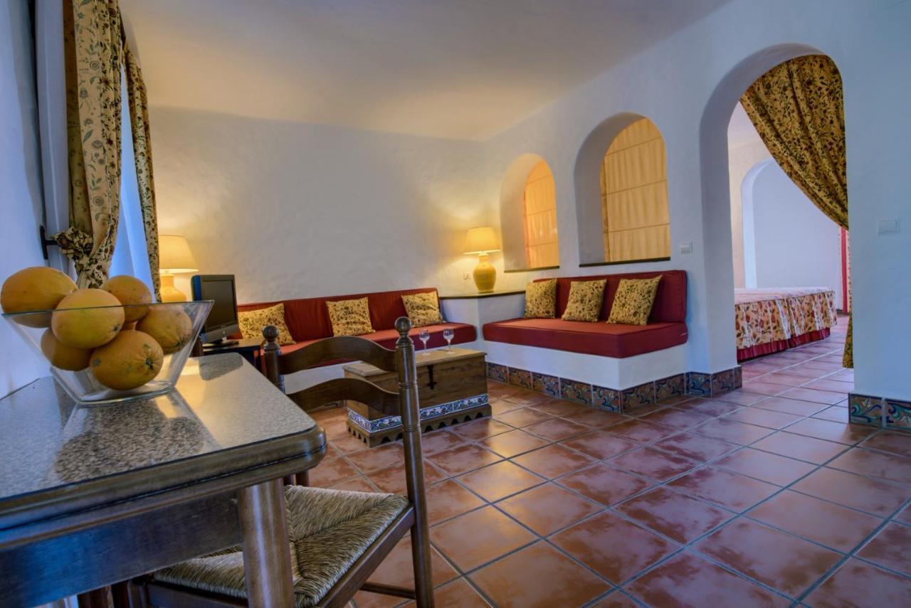 Вілла Hacienda Roche Viejo Коніль-де-ла-Фронтера Екстер'єр фото