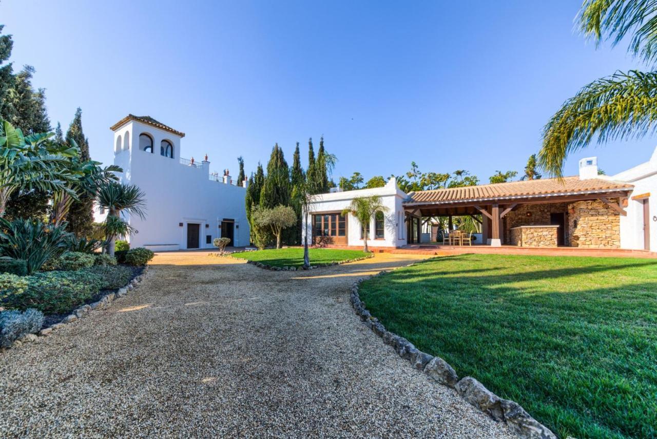 Вілла Hacienda Roche Viejo Коніль-де-ла-Фронтера Екстер'єр фото