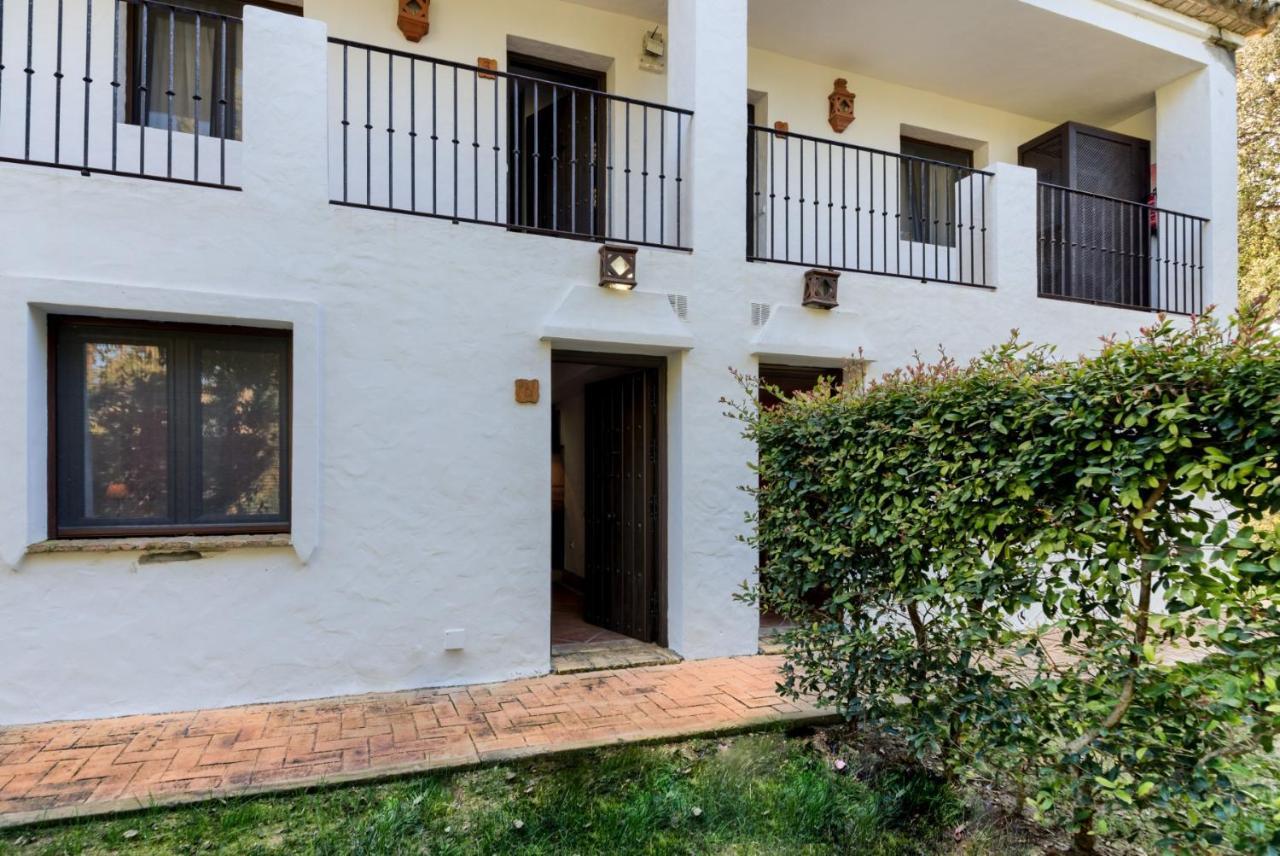 Вілла Hacienda Roche Viejo Коніль-де-ла-Фронтера Екстер'єр фото