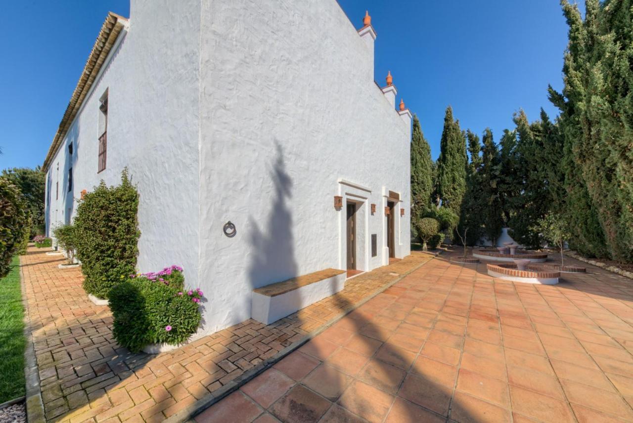 Вілла Hacienda Roche Viejo Коніль-де-ла-Фронтера Екстер'єр фото